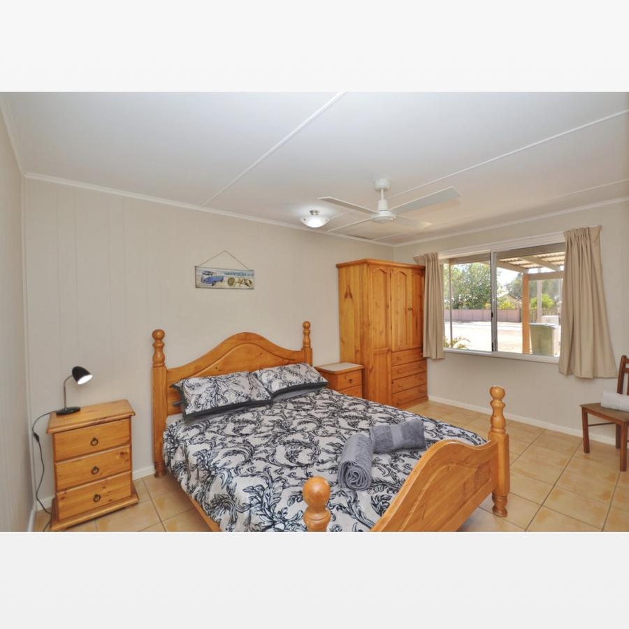 Claire'S Place Kalbarri Exterior photo